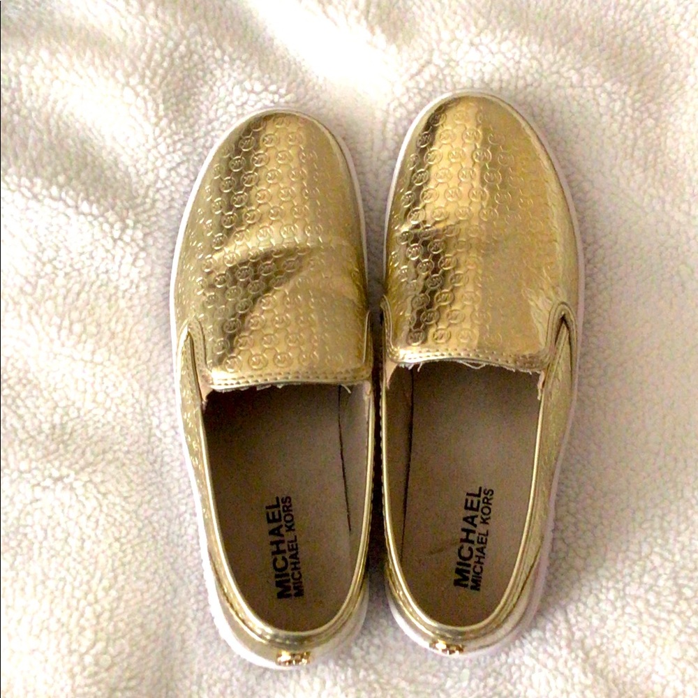 GIRL’S MICHAEL KORS SLIP ON SNEAKERS